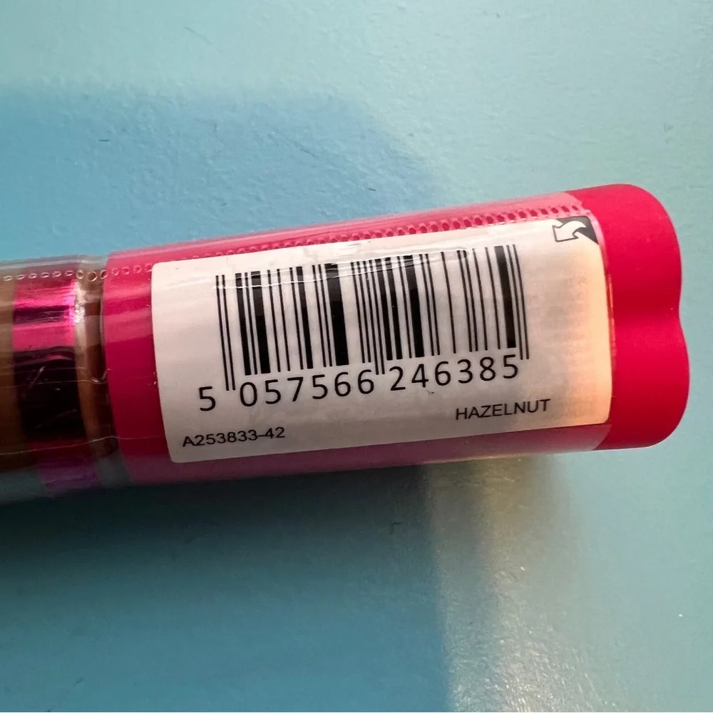 Revolution Makeup Heart Breakers Concealer w/Coconut Extract & Vitamins HazelNut